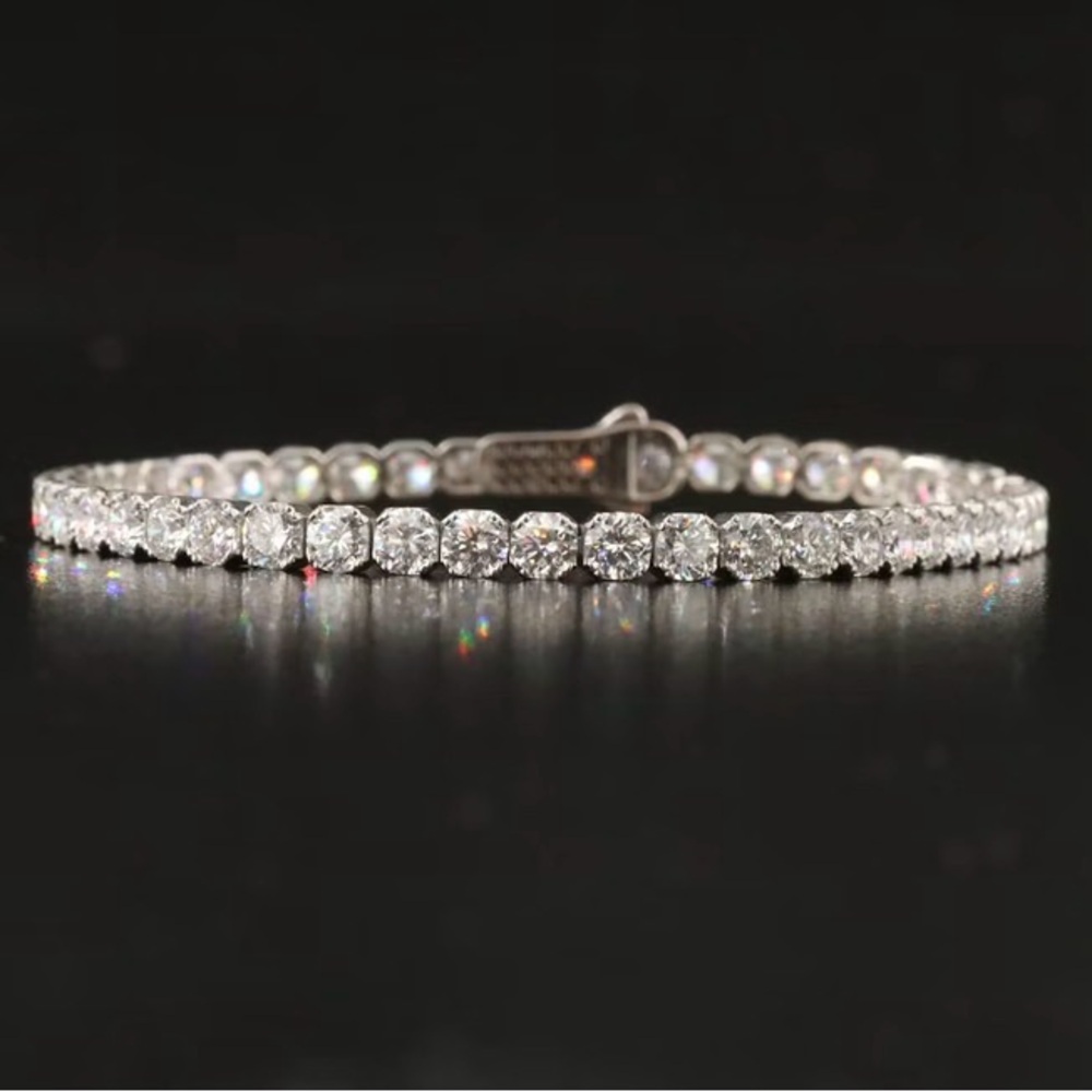 14K 8.97 CTW Lab Grown Diamond Tennis Bracelet with IGI Jewelry Report